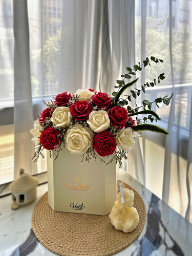 باکس گل رز جاودان نباتی