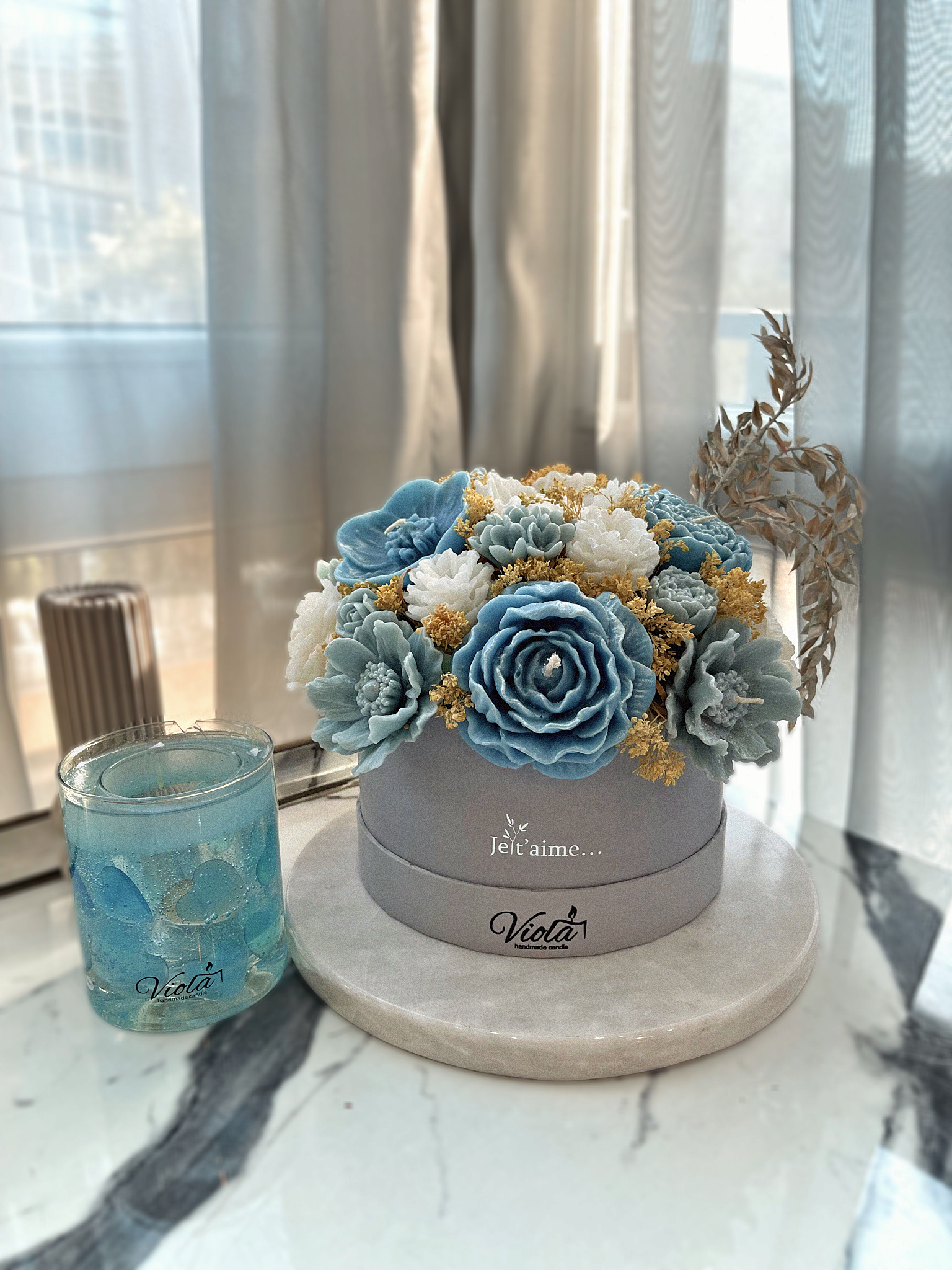 باکس گل شمعی گرد طوسی