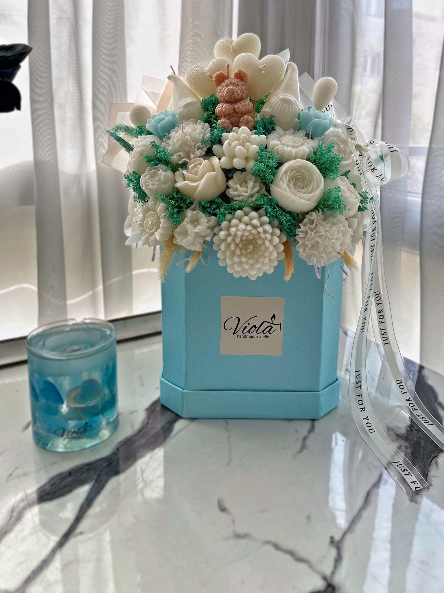 باکس گل شمعی تدی جاودان آبی
